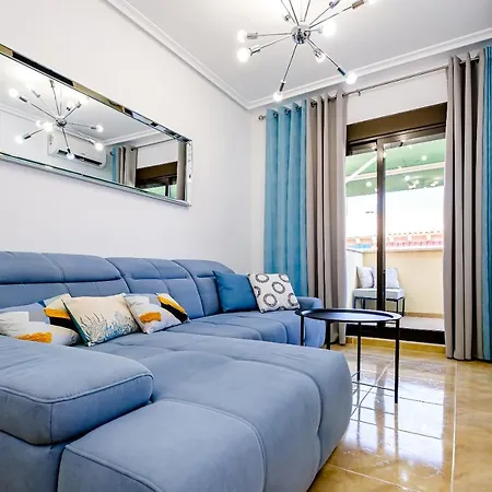 Penthouse San Miguel 5-8 * Torrevieja