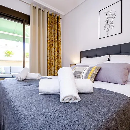 Penthouse San Miguel 5-8 * Torrevieja